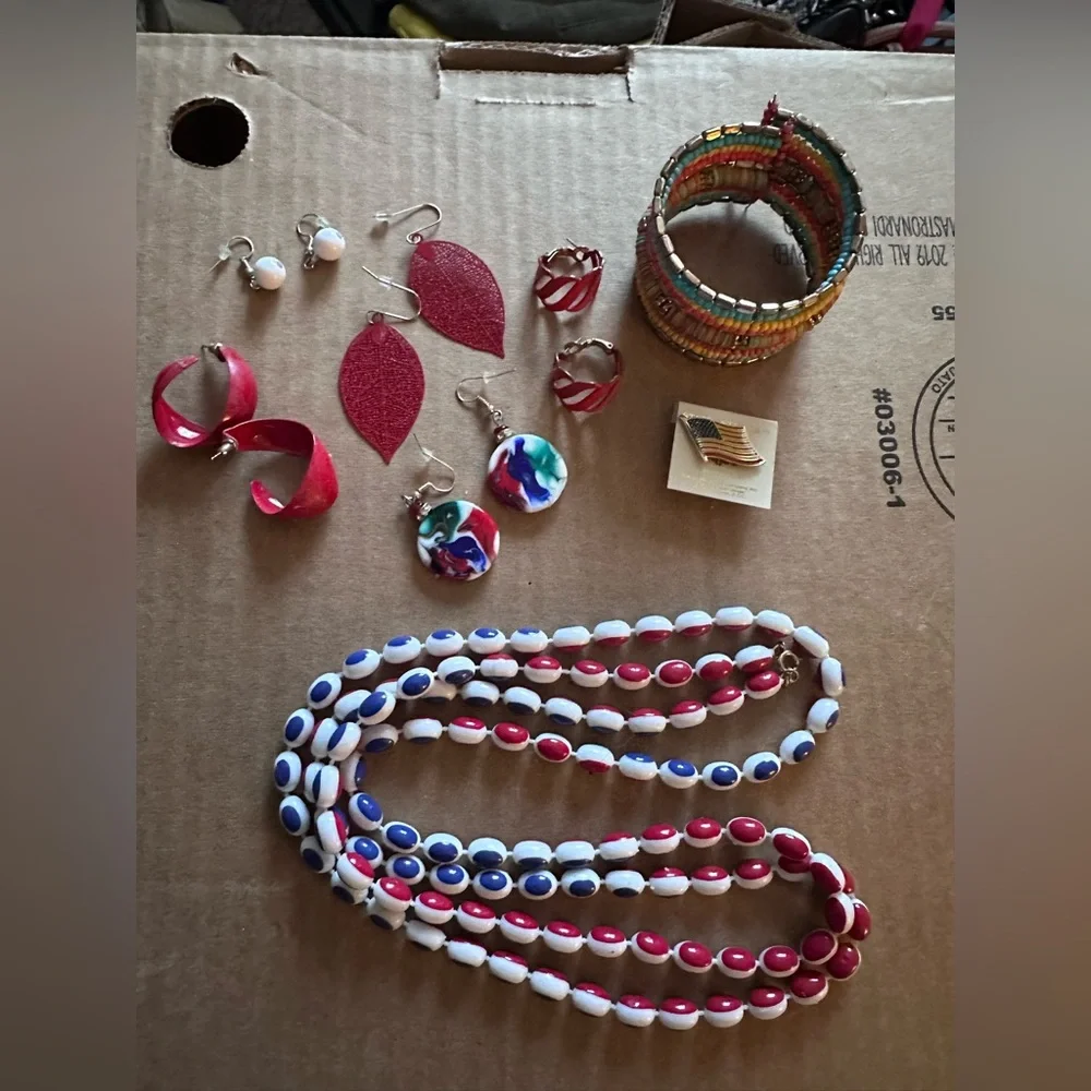 Elegant Multicolor Jewelry Set lot